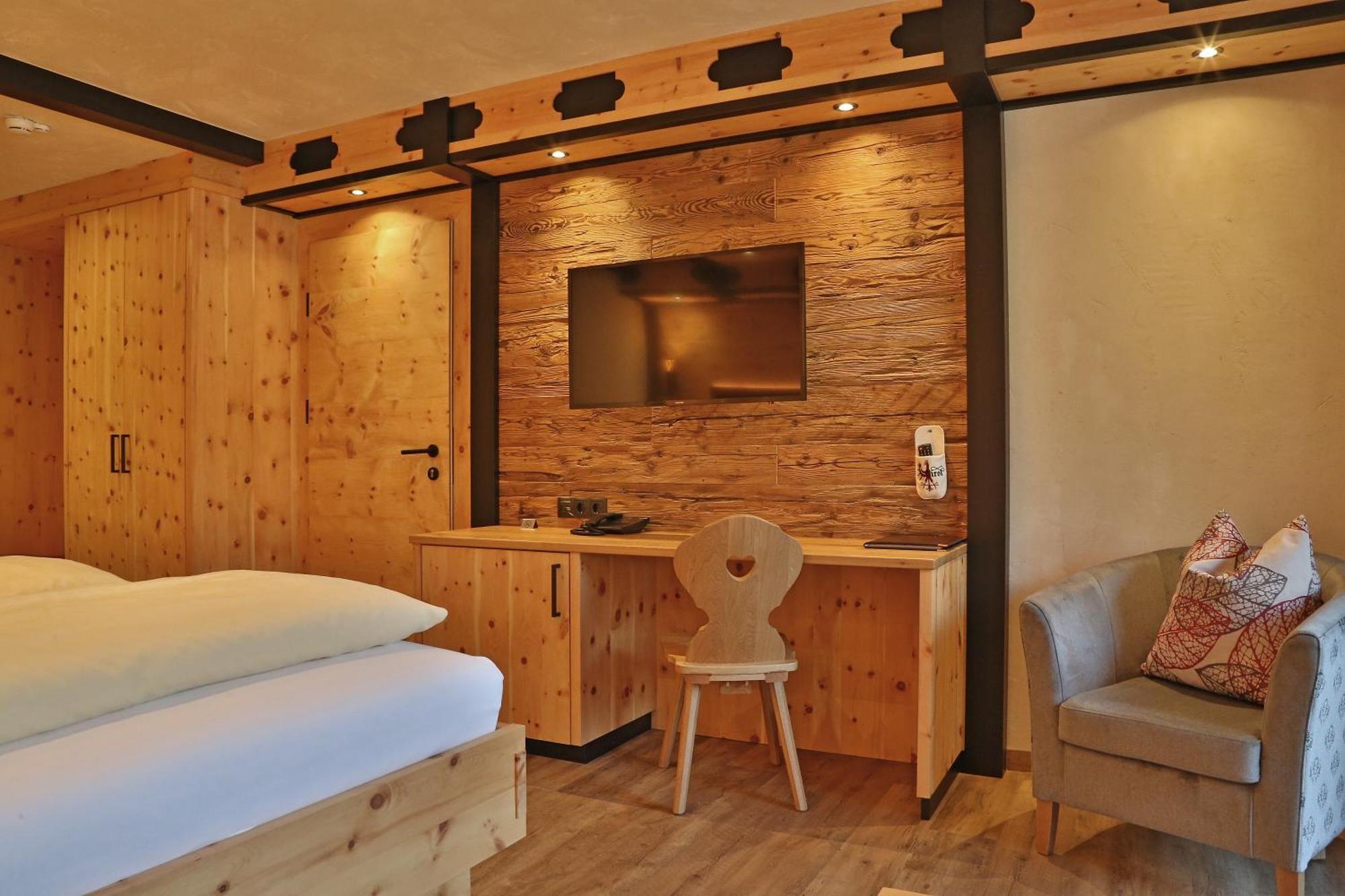 Hotel Hauserwirt Munster Bagian luar foto