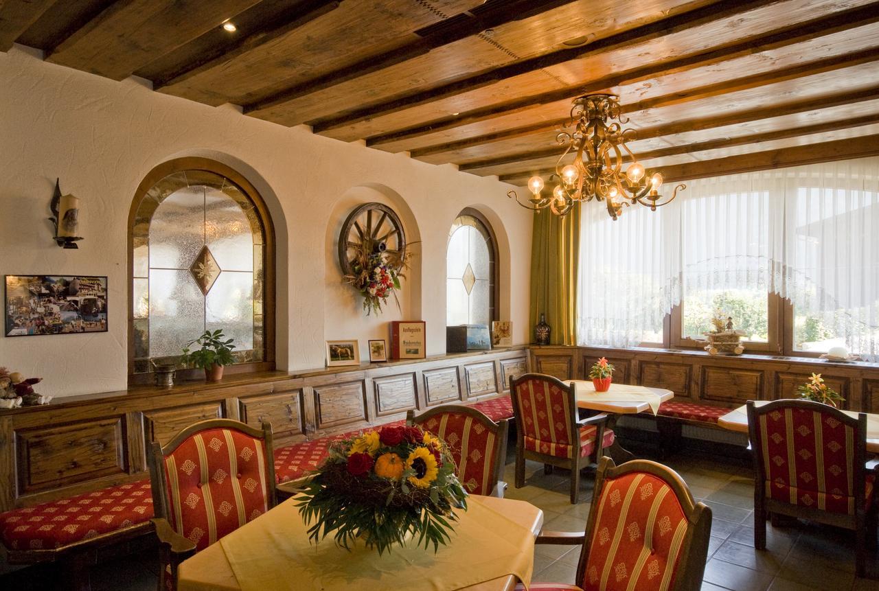 Hotel Hauserwirt Munster Bagian luar foto