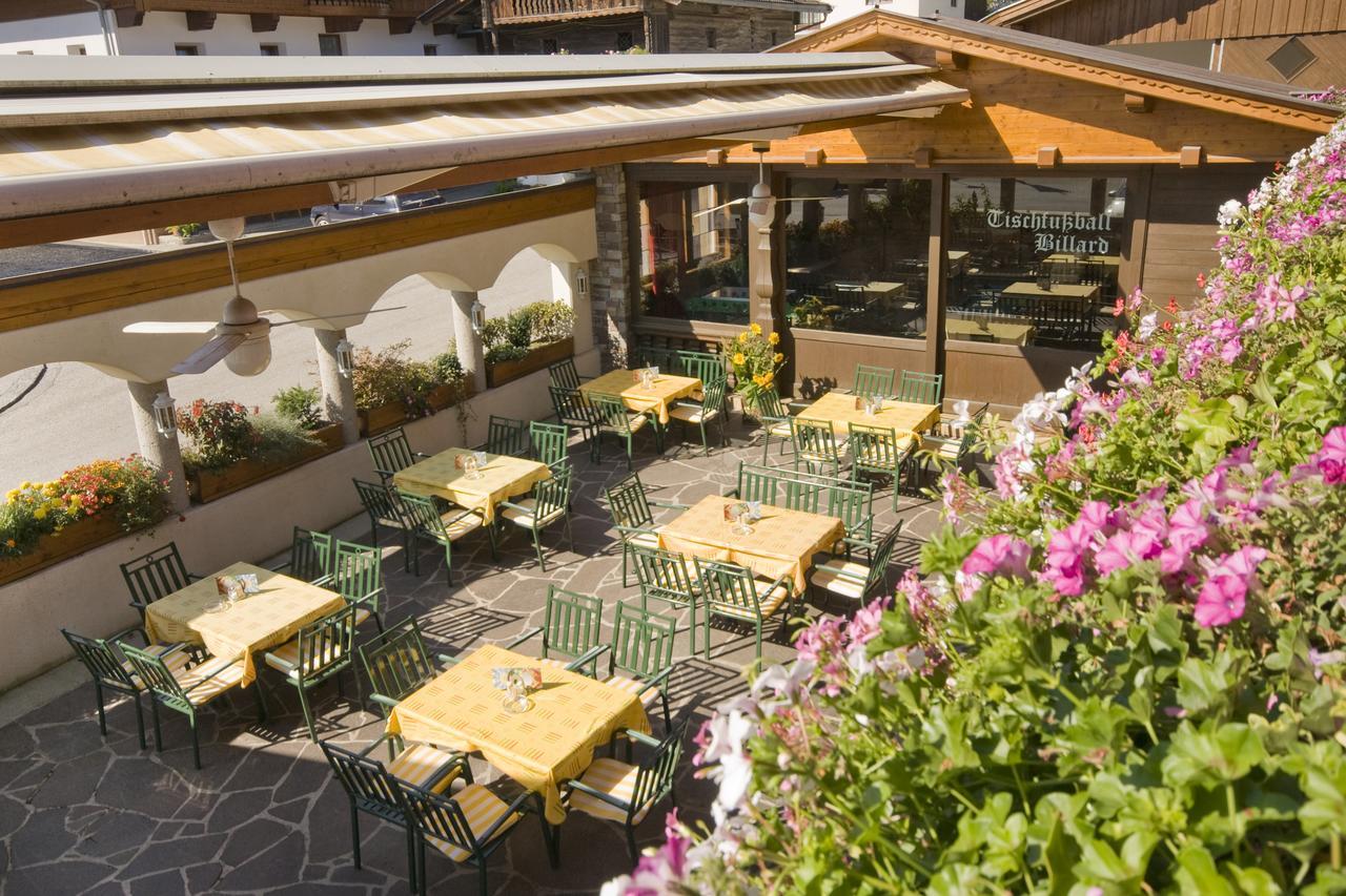 Hotel Hauserwirt Munster Bagian luar foto