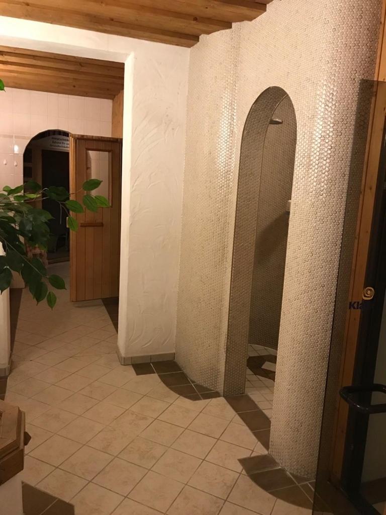 Hotel Hauserwirt Munster Bagian luar foto