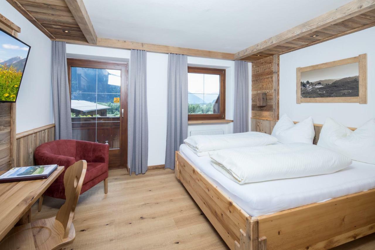 Hotel Hauserwirt Munster Bagian luar foto